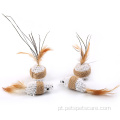 sisal gato arranhando mouse e bola com penas